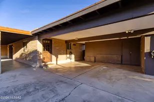 6861 E Hawthorne Cir, Tucson, AZ 85710 - Photo 40
