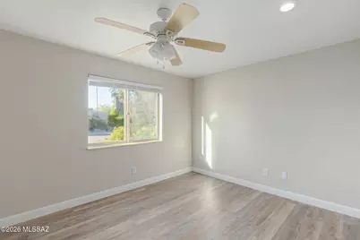6861 E Hawthorne Circle, Tucson, AZ 85710 - Photo 26