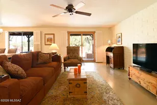 8201 N Carolyn Pl, Tucson, AZ 85704 - Photo 8