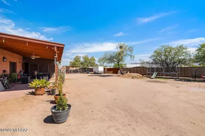 1202 W Riverview Boulevard, Tucson, AZ 85745 - Photo 12