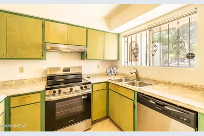 3750 N Country Club Road #46, Tucson, AZ 85716 - Photo 4