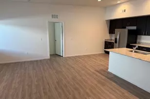 1833 S Poetry Ln, Tucson, AZ 85711 - Photo 4