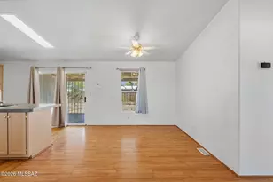 9322 S Carol Dr, Tucson, AZ 85736 - Photo 8