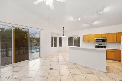 5540 Weeping Rock Drive, Tucson, AZ 85750 - Photo 10