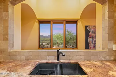 6320 N Happy Trail, Tucson, AZ 85743 - Photo 8