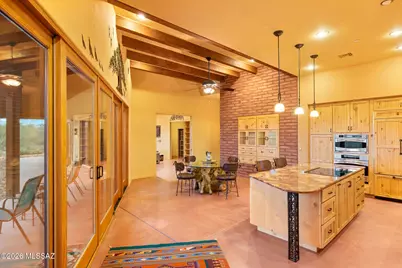 6320 N Happy Trail, Tucson, AZ 85743 - Photo 10