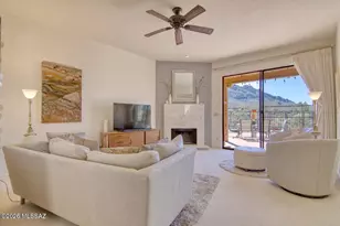 784 E Camino Diestro, Oro Valley, AZ 85704 - Photo 10