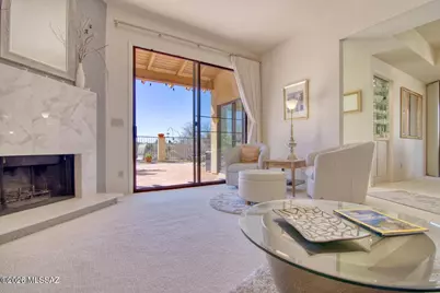 784 E Camino Diestro, Oro Valley, AZ 85704 - Photo 12