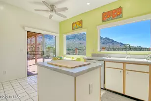 784 E Camino Diestro, Oro Valley, AZ 85704 - Photo 20