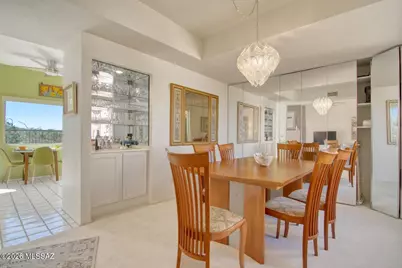 784 E Camino Diestro, Oro Valley, AZ 85704 - Photo 14
