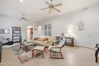 180 E Placita De Aretes, Green Valley, AZ 85614 - Photo 6