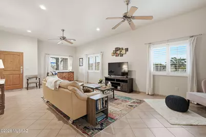 180 E Placita De Aretes, Green Valley, AZ 85614 - Photo 8