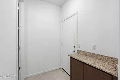 6704 E Caminito La Piscina, Tucson, AZ 85756 - Photo 32