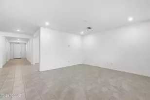 6704 E Caminito La Piscina, Tucson, AZ 85756 - Photo 6
