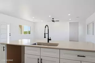 13763 E Windy Way, Vail, AZ 85641 - Photo 8