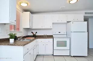 3663 E Ellington Pl, Tucson, AZ 85713 - Photo 8