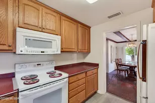 1047 E Hedrick Dr, Tucson, AZ 85719 - Photo 18