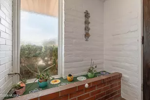 1047 E Hedrick Dr, Tucson, AZ 85719 - Photo 36