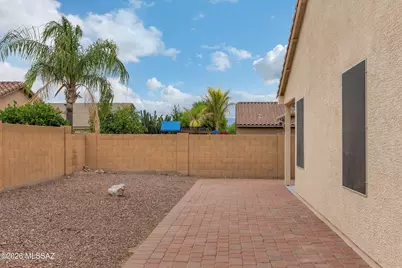 7898 W Sacramento Hill Drive, Tucson, AZ 85743 - Photo 30