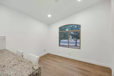 7898 W Sacramento Hill Drive, Tucson, AZ 85743 - Photo 14