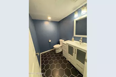 681 N Hearthside Lane, Tucson, AZ 85748 - Photo 18