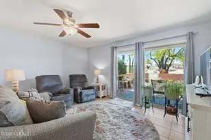 355 N Calle Del Chancero, Green Valley, AZ 85614 - Photo 6