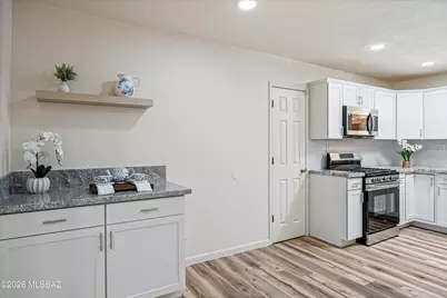 7850 E Bellevue Street, Tucson, AZ 85715 - Photo 16