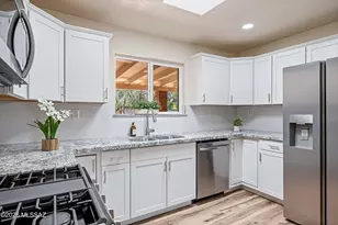 7850 E Bellevue St, Tucson, AZ 85715 - Photo 12