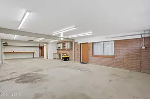 1063 W Placita Camillia, Tucson, AZ 85704 - Photo 36