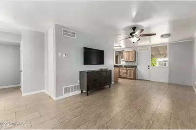 4121 E Valentine Place, Tucson, AZ 85711 - Photo 8