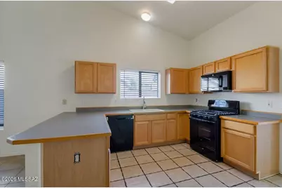 9766 E Paseo San Ardo, Tucson, AZ 85747 - Photo 4