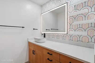 2562 N Avenida San Valle, Tucson, AZ 85715 - Photo 16