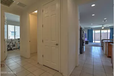 995 W Calle Tolima, Sahuarita, AZ 85629 - Photo 8