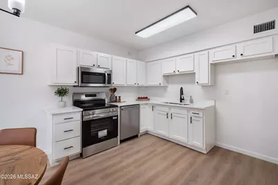 3960 E Flower Street #16, Tucson, AZ 85712 - Photo 6