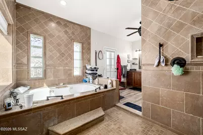 9724 N Carolanne Drive, Tucson, AZ 85742 - Photo 18