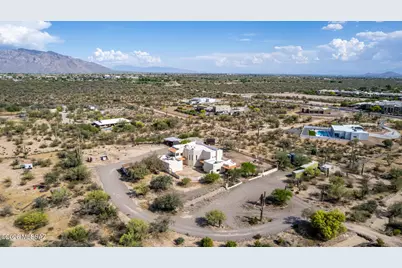 9724 N Carolanne Drive, Tucson, AZ 85742 - Photo 34