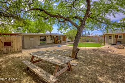 8437 E Rolling Ridge Street, Tucson, AZ 85710 - Photo 30