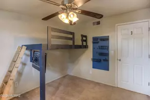 8437 E Rolling Ridge St, Tucson, AZ 85710 - Photo 24