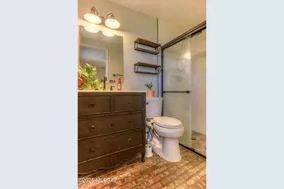 8437 E Rolling Ridge Street, Tucson, AZ 85710 - Photo 22