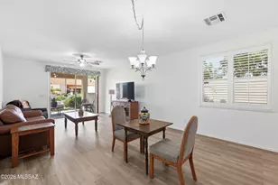 536 W Deerview Ct, Green Valley, AZ 85614 - Photo 12