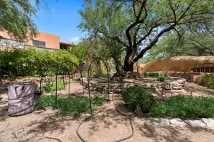 156 E Limberlost Dr, Tucson, AZ 85705 - Photo 30