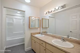 156 E Limberlost Dr, Tucson, AZ 85705 - Photo 22