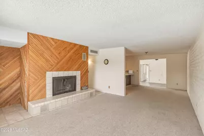 202 E Mountain Vista Place, Tucson, AZ 85704 - Photo 10