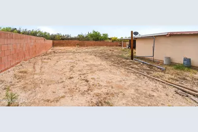 202 E Mountain Vista Place, Tucson, AZ 85704 - Photo 36