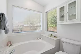 9690 E Country Ct, Tucson, AZ 85749 - Photo 28