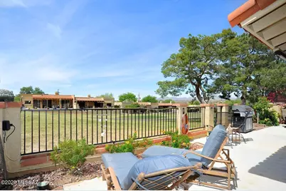 781 E Camino Corrida, Oro Valley, AZ 85704 - Photo 6