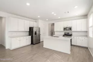 10703 W Walker Brown Dr, Marana, AZ 85653 - Photo 2