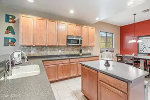 8175 N Night Pony Dr, Tucson, AZ 85743 - Photo 14