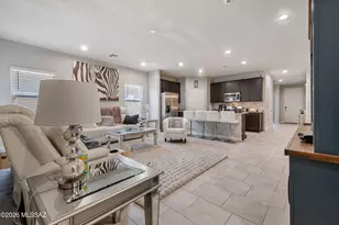 8841 W Red Spike Ice Dr, Marana, AZ 85653 - Photo 14