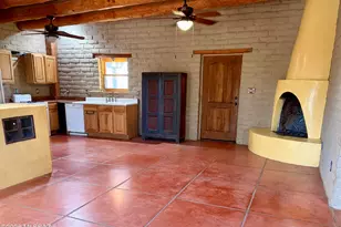 6555 N Annies Ln, Tucson, AZ 85743 - Photo 8